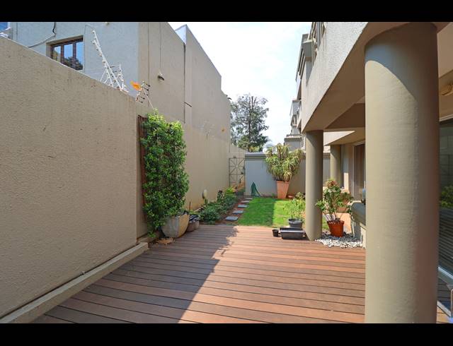 1 BEDROOM APARTMENT FOR SALE IN MORNINGSIDE